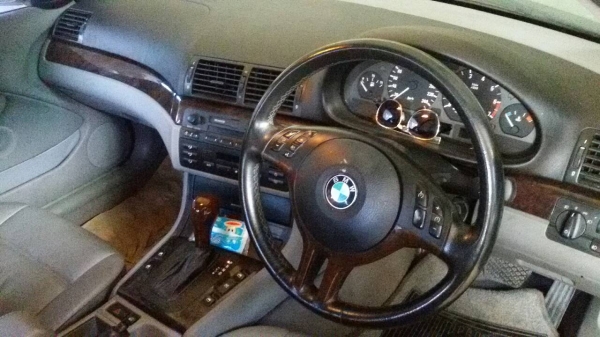 ขายbmw 318i ปี2545ปรายปี ตัวท็อป ขายbmw 318i ปี2545ปรายปี ตัวท็อป