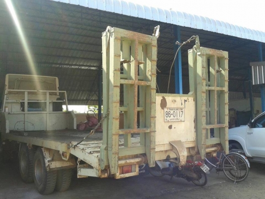 ขาย10ล้อ2เพลา HINO MEGA260 สภาพพร้อมใช้งาน ออกป้ายแดงมือเดียว แชชซีสวยเครื่องดี สภาพพร้อมหางพับกระบอกไฮดรอริกซ์