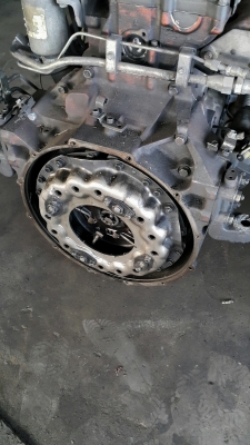 เครื่อง 6he 195 แรง หัวหมู ครัช 15" เก่าญี่ปุ่น เครื่อง 6he 195 แรง หัวหมู ครัช 15" เก่าญี่ปุ่น