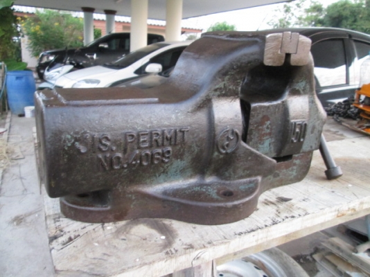 ปากกาจับงาน ปากขนาด 6" ปากกาจับงาน ปากขนาด 6"