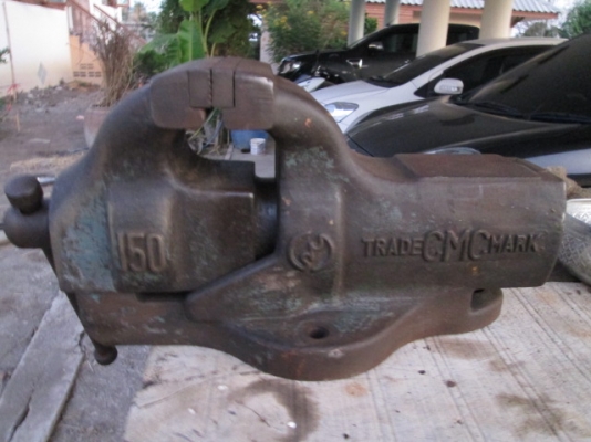 ปากกาจับงาน ปากขนาด 6" ปากกาจับงาน ปากขนาด 6"