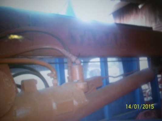 ขาย4ล้อกลางติดเครน