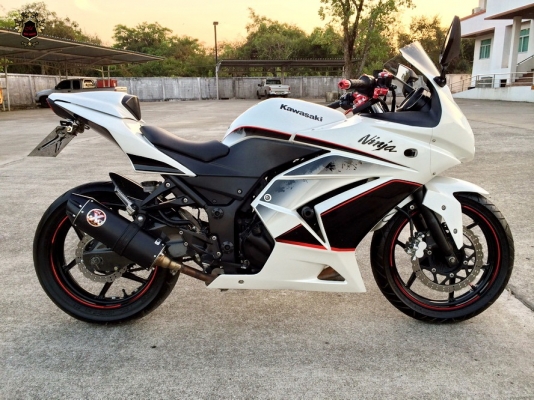 KAWASAKI NINJA 250cc ปี2011 ของแต่งทั้งคัน ทะเบียนพร้อมโอน 79,500 -