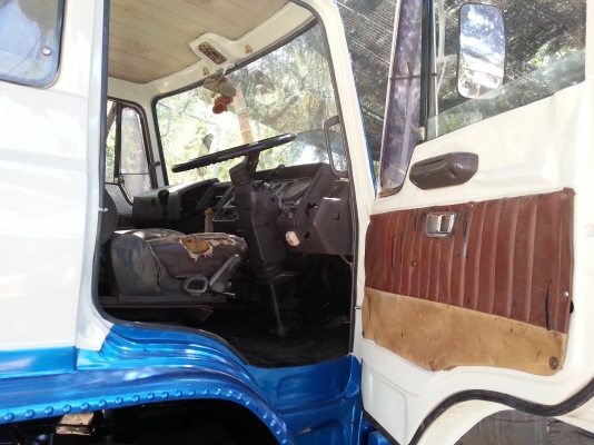 ขาย 6 ล้อดั๊ม hino FE 168 แรงม้า ขาย 6 ล้อดั๊ม hino FE 168 แรงม้า