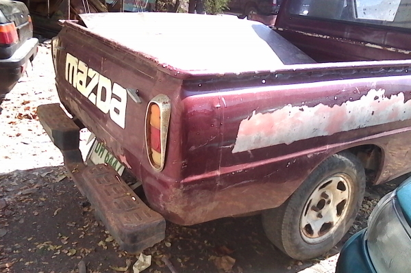 ลูกกระบะมาสด้า 1000 พร้อมไฟท้าย ****** ปรับลด ****