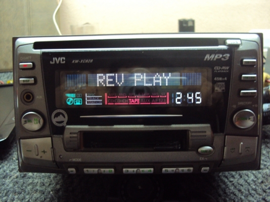 ขายยกชุดวิทยุติดรถยนต์ เครื่อง จอ ลำโพง 2500 บาท