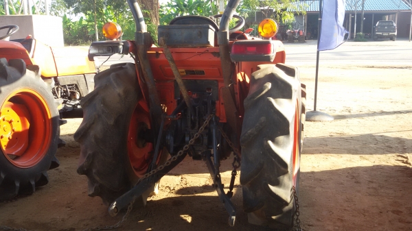 ขายรถไถคูโบต้าL3608โฟวินพร้อมใช้งานราคาต่อรองได้นะครับ