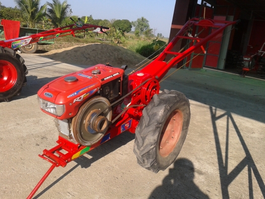 ขายเครื่ยงRT100พร้อมโครงครอดโม้สามเกียร์