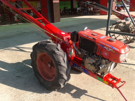 ขายเครื่ยงRT100พร้อมโครงครอดโม้สามเกียร์