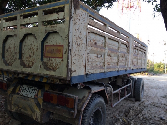 ขายหางพ่วงดั้ม2เพลาอู่พานทอง ราคาเบาๆ