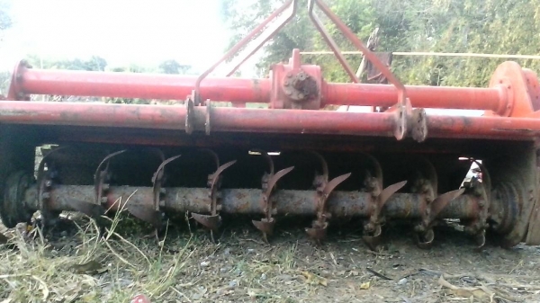 ขายรถไถคูโบต้าL4508  ใบมีดดันหน้าพร้อมใช้งาน