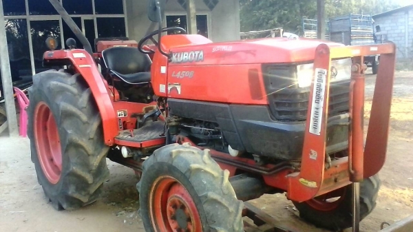 ขายรถไถคูโบต้าL4508  ใบมีดดันหน้าพร้อมใช้งาน