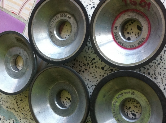 ราคาพิเศษหินเจียร์เพชรรูปทรงถ้วยจากญี่ปุ่นขนาดเส้นผ่าศูนย์กลาง 3 นิ้ว