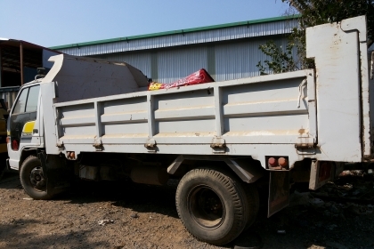 สวยสุดๆ 6ล้อดั้ม 5คิว ออกห้าง กระบะยาว 4.20 ม.กระจกไฟฟ้า สวยสุดๆ 6ล้อดั้ม 5คิว ออกห้าง กระบะยาว 4.20 ม.กระจกไฟฟ้า