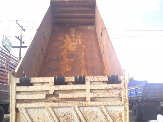 รถสวย สภาพดี พร้อมใช้งาน