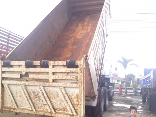 รถสวย สภาพดี พร้อมใช้งาน