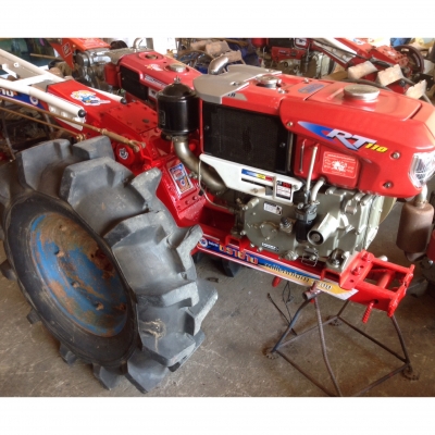 ขายโครงรถไถนาเดินตามยี่ห้อบิ๊กจิ๋วพร้อมเครื่องคูโบต้าRT110สภาพดีพร้อมใช้งานครับ