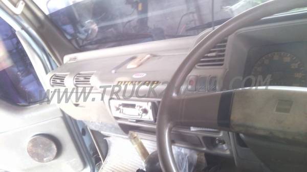 รถบรรทุก 6 ล้อดัมพ์  ISUZU  NKR   เครื่อง 4JB1 ดัมพ์สามมิตร  ขนาดบรรทุก 3 ตัน..ดูสภาพรถและทดลองขับพร้อมต่อรองราคาได้อีกที่ศูนย์พักรถ truck2hand จังหวัดสระบุรี