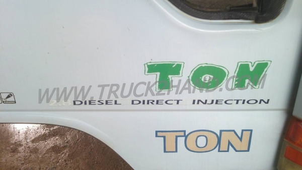 รถบรรทุก 6 ล้อดัมพ์  ISUZU  NKR   เครื่อง 4JB1 ดัมพ์สามมิตร  ขนาดบรรทุก 3 ตัน..ดูสภาพรถและทดลองขับพร้อมต่อรองราคาได้อีกที่ศูนย์พักรถ truck2hand จังหวัดสระบุรี