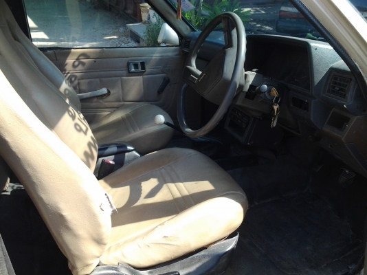 TOYOTA HILUX-HIRO เครื่องแน่น สภาพสวย พร้อมวิ่งใช่งาน TOYOTA HILUX-HIRO เครื่องแน่น สภาพสวย พร้อมวิ่งใช่งาน