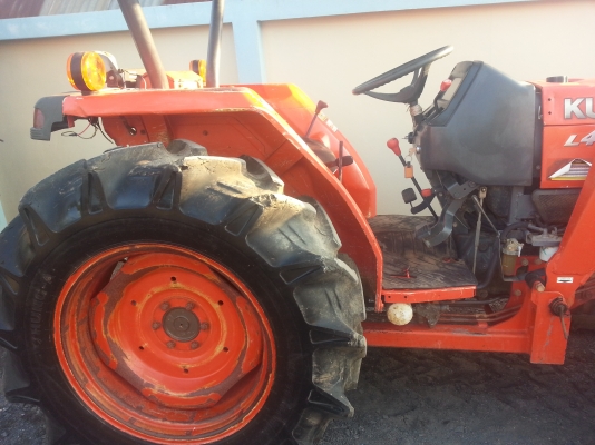 คูโบต้า L4508DI  4WD พร้อมใบมีดสเปเชี่ยว