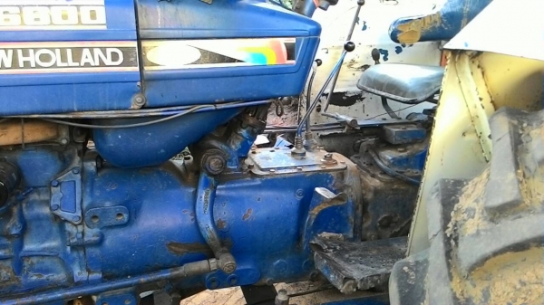 ขายรถไถ FORD 6600 พร้อมใบดัน ทะเบียนพร้อมโอน ขายรถไถ FORD 6600 พร้อมใบดัน ทะเบียนพร้อมโอน