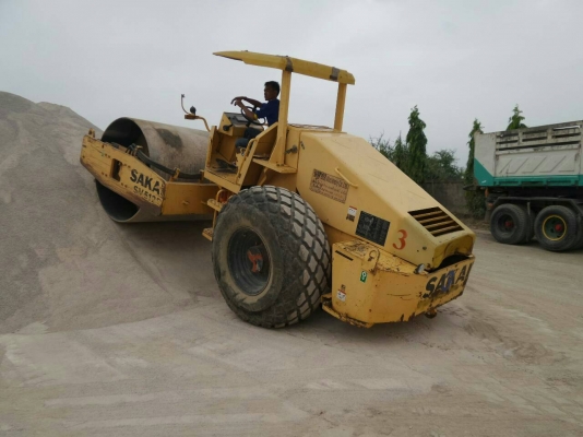 ขายรถบด SAKAI SV512D เล่มทะเบียน เปลือกเดียว เครื่องเปอร์กิ้น ราคา 1200000