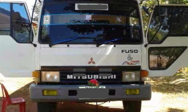 MITSUBISHI FUSO FK 220 HP 6D16 TURBO หกล้อดั๊มพ์ กระบะดั๊มพ์เหล็ก 6 ตันความยาว 3.80 เมตรสภาพอย่างสวย เครื่องเทอร์โบเดิมๆแรงดีแห้งดีไม่มีเยิ้ม ภายในเก๋งคอนโซลสวยครบ แอร์เย็น พวงมาลัยเพาเวอร์ ระบบเบรคทริ๊ปฟี้ครบครัน ช่วงล่างใหญ่คัชซีสวย ยาง 9.00 ขอบ 20 สภาพ MITSUBISHI FUSO FK 220 HP 6D16 TURBO หกล้อดั๊มพ์ กระบะดั๊มพ์เหล็ก 6 ตันความยาว 3.80 เมตรสภาพอย่างสวย เครื่องเทอร์โบเดิมๆแรงดีแห้งดีไม่มีเยิ้ม ภายในเก๋งคอนโซลสวยครบ แอร์เย็น พวงมาลัยเพาเวอร์ ระบบเบรคทริ๊ปฟี้ครบครัน ช่วงล่างใหญ่คัชซีสวย ยาง 9.00 ขอบ 20 สภาพ