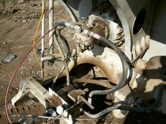 ขายชุดโม่ปูนไดกิ้น ของรถ 10 ล้อขนาด 6 คิว มีอุปกรณ์ครบชุด มี 4 ชุดราคาชุดละ 250000