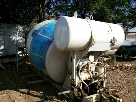 ขายชุดโม่ปูนไดกิ้น ของรถ 10 ล้อขนาด 6 คิว มีอุปกรณ์ครบชุด มี 4 ชุดราคาชุดละ 250000