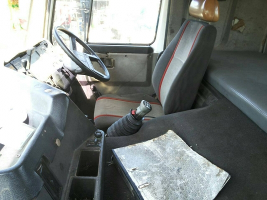 ขายรถบรรทุกหัวลากหางโลเบต VOLVO FL10 320 แรงม้า 2 เพลา หางโลเบต 2 เพลา ราคา 850000