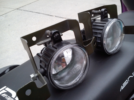 ไฟตัดหมอกยี้ห้อ IPF พร้อมหลอดไฟH11 ไฟตัดหมอกยี้ห้อ IPF พร้อมหลอดไฟH11