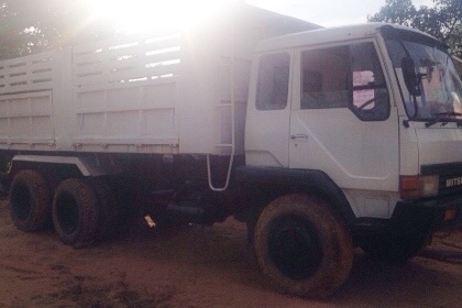 MITSUBISHI FUSO FN527 195 HP 6D16 TD-3413 สิบล้อดั๊มพ์ กระบะดั๊มพ์เหล็ก KAC โคราช 12 ตันสภาพดีพร้อมบรรทุกหนักได้เลยครับ เครื่องแรงดี ภายในเก๋งคอนโซลสวยครบ พวงมาลัยเพาเวอร์ ระบบเบรคทริ๊ปฟี้ครบครัน ช่วงล่างคัชซีสวยไม่มีบวม เอกสารทะเบียนชุดโอนครบพร้อมโอน ราค