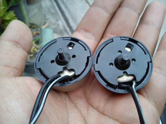 ทวิสเตอร์ติดรถยนต์ แบบโดมผ้าของTOYOTA ทวิสเตอร์ติดรถยนต์ แบบโดมผ้าของTOYOTA