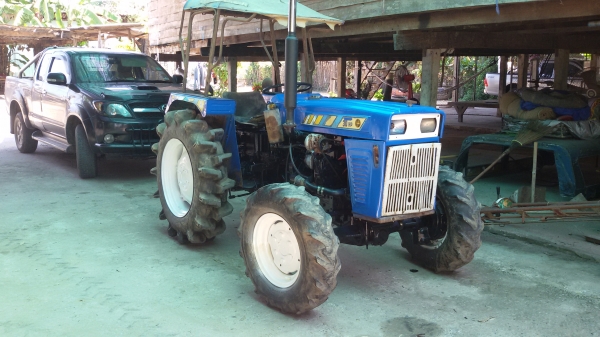 ขายรถไถแช้มป์MX304โฟวินพร้อมใช้งานราคาต่อรองได้นะครับ