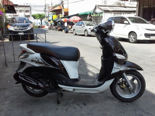 Filano ปี 56 วิ่ง 3,000 รถสวยมาก เครื่องยนต์เยี่ยม ไม่มีริ้วรอย ภาษี พรบ.พึ่งต่อให้เรียบร้อย เอกสารจำนำครบ ต่อภาษี พรบ.ได้ปกติ โอนไม่ได้