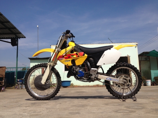 ถึงไทยแล้ว..ขาย SUZUKI  RM125cc YEAR 99