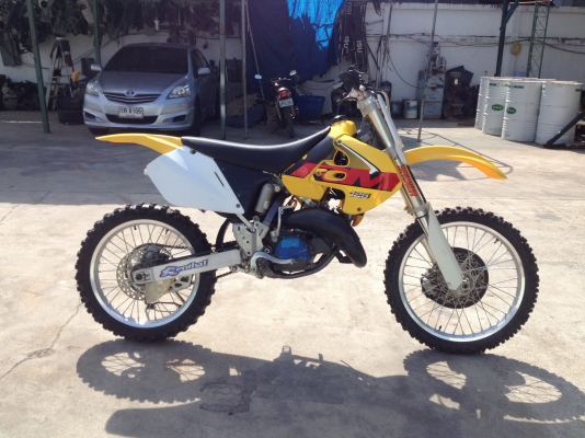 ถึงไทยแล้ว..ขาย SUZUKI  RM125cc YEAR 99