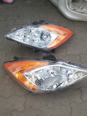 ไฟหน้า bt50 โปรเจคเตอร์ 1 คู่