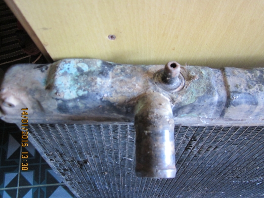 ขาย หม้อน้ำเก่า สตราด้าแกรนดิส 2800 turbo โฟว์วิล ขาย หม้อน้ำเก่า สตราด้าแกรนดิส 2800 turbo โฟว์วิล