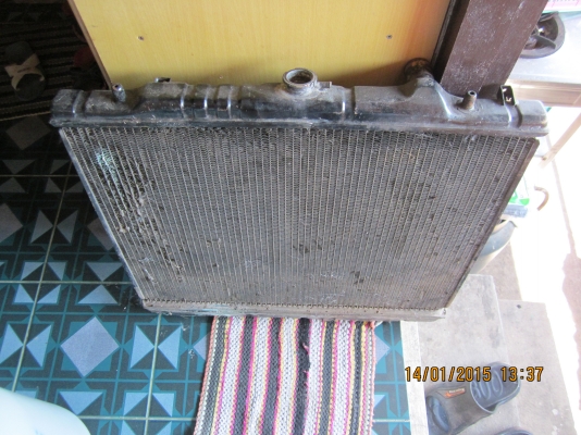 ขาย หม้อน้ำเก่า สตราด้าแกรนดิส 2800 turbo โฟว์วิล