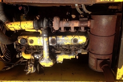 KOBELCO MARK III SK 200 รถบอดี้สวยสภาพดีพร้อมทำงานได้เลยครับ เครื่องเดิมปั๊มเดิมๆแห้งดีแรงดี ภายในเก๋งสะอาดคอนโทรลง่าย ไฟฟ้าตัด หน้าจอยยังอยู่ครับ ภายนอกบูมอาร์มสวยมีปะมีดามบ้างเล็กน้อย ช่วงล่างโซ่บูทใบแทรกหนาดีประมาณ 70\% พร้อมใช้งาน เอกสารสัญญาซื้อขาย รา KOBELCO MARK III SK 200 รถบอดี้สวยสภาพดีพร้อมทำงานได้เลยครับ เครื่องเดิมปั๊มเดิมๆแห้งดีแรงดี ภายในเก๋งสะอาดคอนโทรลง่าย ไฟฟ้าตัด หน้าจอยยังอยู่ครับ ภายนอกบูมอาร์มสวยมีปะมีดามบ้างเล็กน้อย ช่วงล่างโซ่บูทใบแทรกหนาดีประมาณ 70\% พร้อมใช้งาน เอกสารสัญญาซื้อขาย รา