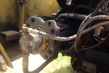 KOBELCO MARK III SK 200 รถบอดี้สวยสภาพดีพร้อมทำงานได้เลยครับ เครื่องเดิมปั๊มเดิมๆแห้งดีแรงดี ภายในเก๋งสะอาดคอนโทรลง่าย ไฟฟ้าตัด หน้าจอยยังอยู่ครับ ภายนอกบูมอาร์มสวยมีปะมีดามบ้างเล็กน้อย ช่วงล่างโซ่บูทใบแทรกหนาดีประมาณ 70\% พร้อมใช้งาน เอกสารสัญญาซื้อขาย รา KOBELCO MARK III SK 200 รถบอดี้สวยสภาพดีพร้อมทำงานได้เลยครับ เครื่องเดิมปั๊มเดิมๆแห้งดีแรงดี ภายในเก๋งสะอาดคอนโทรลง่าย ไฟฟ้าตัด หน้าจอยยังอยู่ครับ ภายนอกบูมอาร์มสวยมีปะมีดามบ้างเล็กน้อย ช่วงล่างโซ่บูทใบแทรกหนาดีประมาณ 70\% พร้อมใช้งาน เอกสารสัญญาซื้อขาย รา