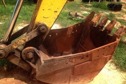 KOBELCO MARK III SK 200 รถบอดี้สวยสภาพดีพร้อมทำงานได้เลยครับ เครื่องเดิมปั๊มเดิมๆแห้งดีแรงดี ภายในเก๋งสะอาดคอนโทรลง่าย ไฟฟ้าตัด หน้าจอยยังอยู่ครับ ภายนอกบูมอาร์มสวยมีปะมีดามบ้างเล็กน้อย ช่วงล่างโซ่บูทใบแทรกหนาดีประมาณ 70\% พร้อมใช้งาน เอกสารสัญญาซื้อขาย รา KOBELCO MARK III SK 200 รถบอดี้สวยสภาพดีพร้อมทำงานได้เลยครับ เครื่องเดิมปั๊มเดิมๆแห้งดีแรงดี ภายในเก๋งสะอาดคอนโทรลง่าย ไฟฟ้าตัด หน้าจอยยังอยู่ครับ ภายนอกบูมอาร์มสวยมีปะมีดามบ้างเล็กน้อย ช่วงล่างโซ่บูทใบแทรกหนาดีประมาณ 70\% พร้อมใช้งาน เอกสารสัญญาซื้อขาย รา