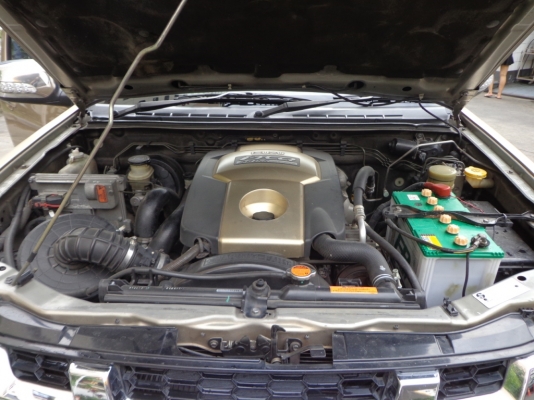 2005 ISUZU, 3.0 LS CAB 4 D-MAX 4WD เครื่องI-TEQ 4ประตู ขับ4 ไม่มีชน ไม่มีน้ำท่วม ล้อแม็กซ์ สูงใหญ่ หล่อล่ำยาง265/70/16