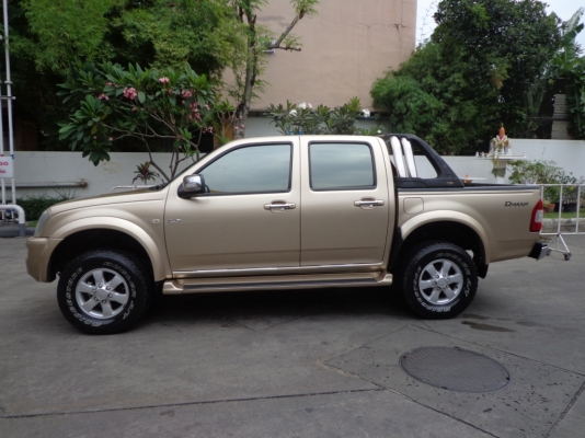 2005 ISUZU, 3.0 LS CAB 4 D-MAX 4WD เครื่องI-TEQ 4ประตู ขับ4 ไม่มีชน ไม่มีน้ำท่วม ล้อแม็กซ์ สูงใหญ่ หล่อล่ำยาง265/70/16