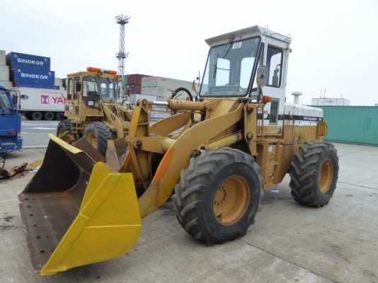 รถตัก Komatsu 515-2 #12302 รถญี่ปุ่น สนใจโทร. 080-6565422 (หนิง)