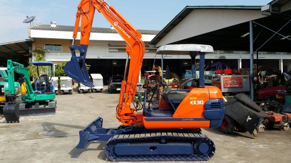 ขาย รถขุด HITACHI รุ่น EX30-2- แทร็กเหล็ก มีไลน์ ใส่หัวกระแทกได้ ตรวจเช็คสภาพแล้ว อย่างดี สลักแน่น เอวแน่น 100\% มือสอง นำเข้าจากญี่ปุ่น มือถือ/LINE ID :0818753444 ขาย รถขุด HITACHI รุ่น EX30-2- แทร็กเหล็ก มีไลน์ ใส่หัวกระแทกได้ ตรวจเช็คสภาพแล้ว อย่างดี สลักแน่น เอวแน่น 100\% มือสอง นำเข้าจากญี่ปุ่น มือถือ/LINE ID :0818753444