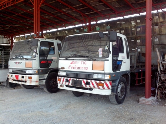 ขายรถบรรทุกหกล้อฮีโน่ FD เครื่อง185 แรงม้า HO7C เครื่องแน่นมากๆๆขายตามสภาพนี้ครับ