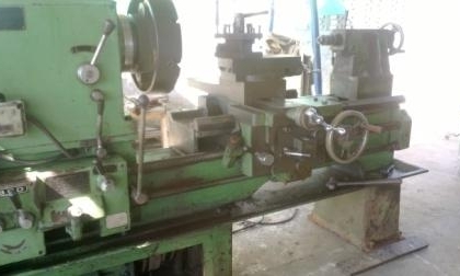 แท่นกลึง 6 ฟุต รุ่นหนัก 2 เพลาเกียร์บล็อก พร้อมใช้งาน ด่วน !!!! 98,000